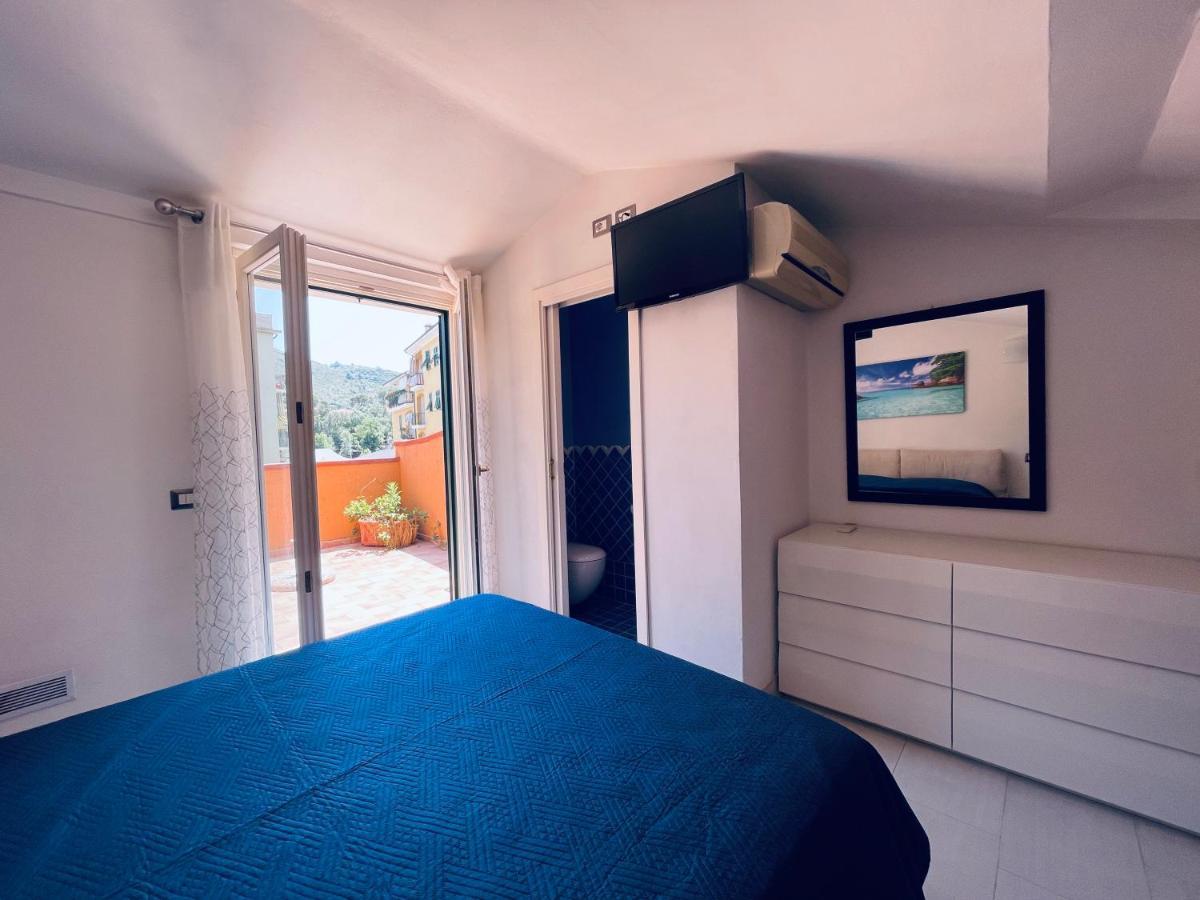 Molly Apartment Porto Santo Stefano  Exterior foto